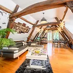Bed and breakfast Au Bois Dormant D Hotes Tillé