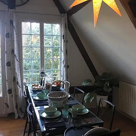 Au Bois Dormant D Hotes Bed & Breakfast 3*