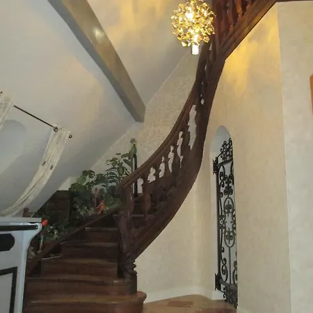 Au Bois Dormant D Hotes Bed & Breakfast 3*