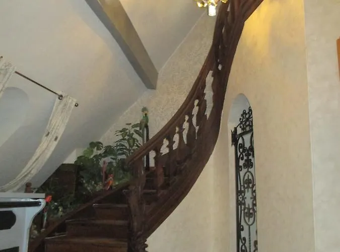 Au Bois Dormant D Hotes Bed & Breakfast 3*